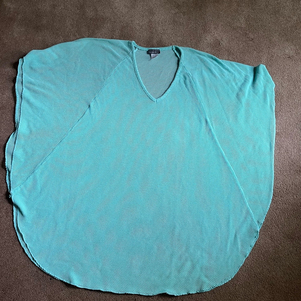EUC Jordan Taylor V-Neck swimsuit cover up sz L